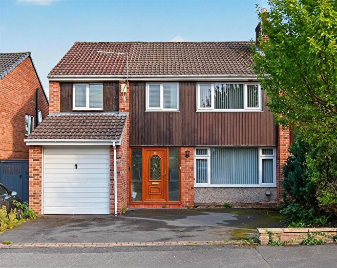 4 Bedroom Semi Detached House For Sale In Devonshire Drive, Duffield, Belper, Derbyshire, DE56