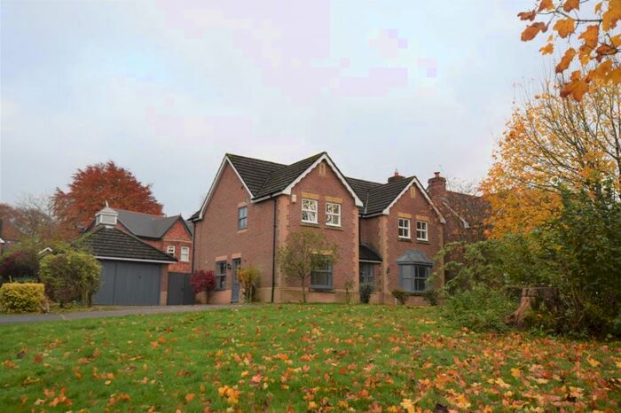 5 Bedroom Detached House To Rent In Chepstow Close, Macclesfield, SK10