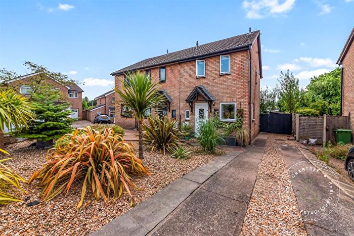 2 Bedroom Semi-detached House For Sale In Edward Clarke Close, Danescourt, Cardiff, CF5