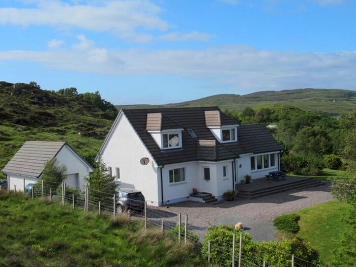 4 Bedroom Detached House For Sale In Camuscross, Isle Ornsay, Isle Of Skye, IV43