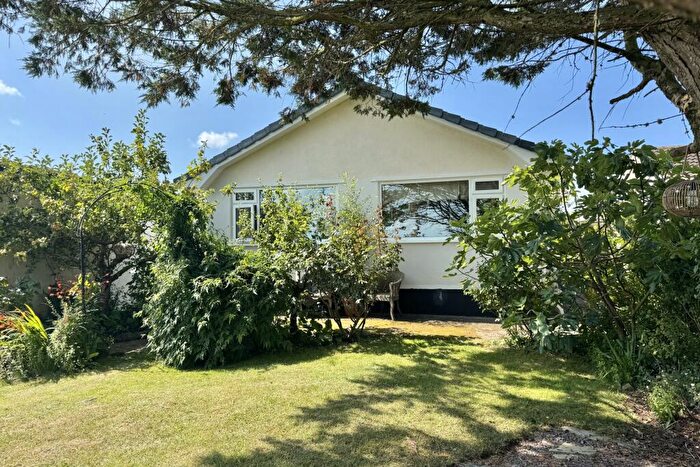 3 Bedroom Bungalow For Sale In Parc Eglos, St Merryn, PL28