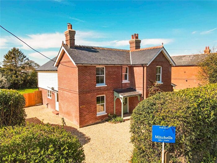 5 Bedroom Detached House For Sale In Everton Road, Hordle, SO41