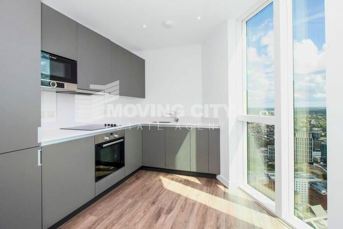 2 Bedroom Flat To Rent In Pinnacle Apartments, Croydon, CR0