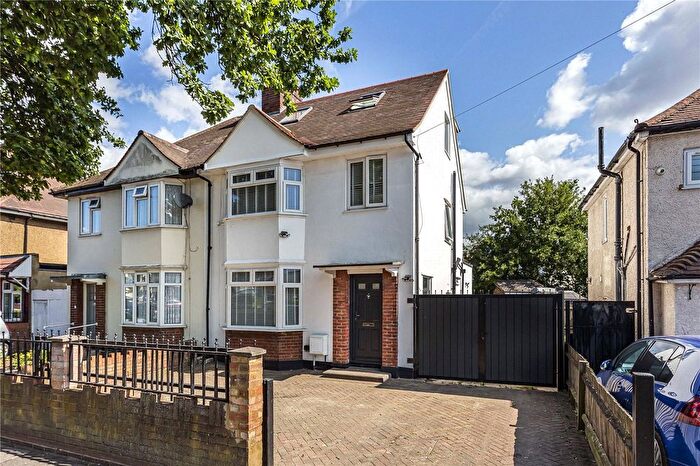 5 Bedroom Semi-detached House To Rent In Nelson Road, Twickenham, TW2