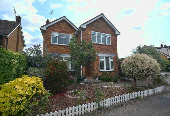 4 Bedroom Detached House To Rent In Bodmin Road, Springfield, Chelmsford, CM1