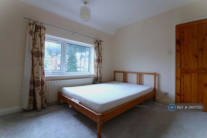 3 Bedroom Semi-Detached House To Rent In Dennis Avenue, Beeston, Nottingham, NG9