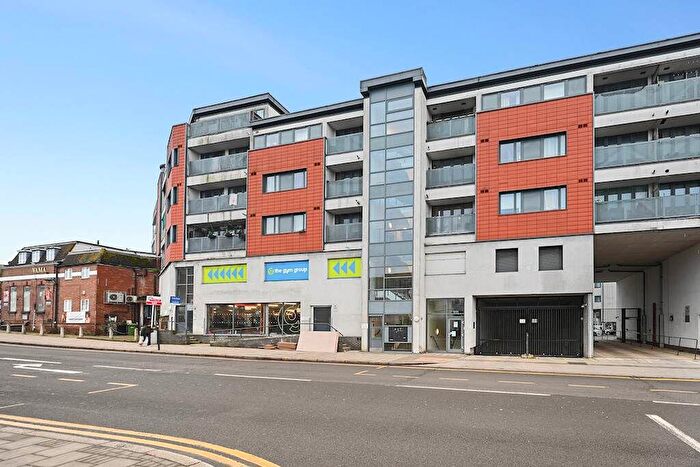 1 Bedroom Apartment For Sale In Station Road, North Harrow, HA2