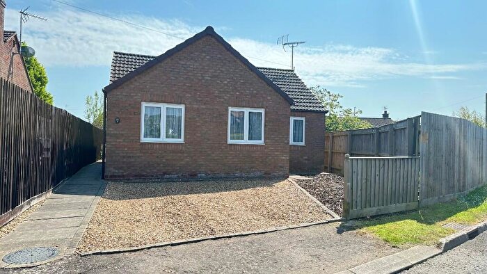 3 Bedroom Detached Bungalow For Sale In Knights End Road, March, Cambridgeshire, PE15