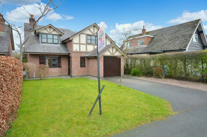 4 Bedroom Detached House To Rent In Wensley Drive, Hazel Grove, SK7