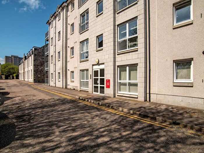 2 Bedroom Flat To Rent In Duff Street, Aberdeen, AB24