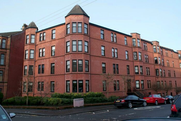 3 Bedroom Apartment To Rent In Kingsborough Gate, Hyndland, G12
