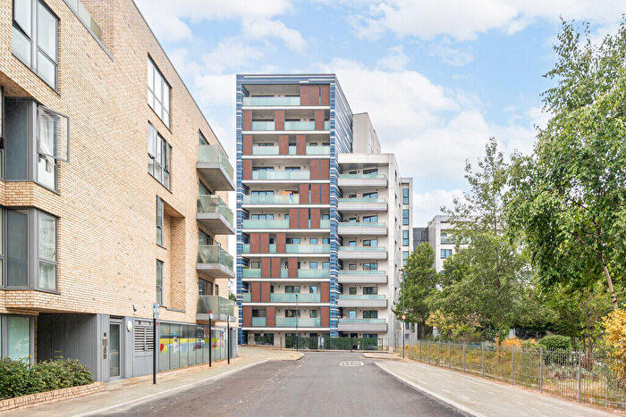 2 Bedroom Apartment For Sale In Albert Road, Queens Park, NW6