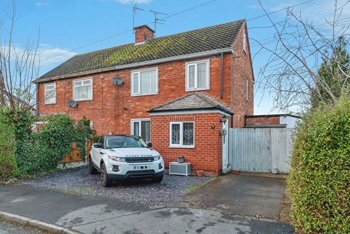 4 Bedroom Semi Detached House For Sale In Kynaston Drive, Chester, Cheshire, CH4