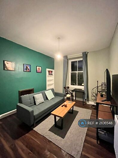 2 Bedroom Flat To Rent In Edinburgh, Edinburgh, EH11