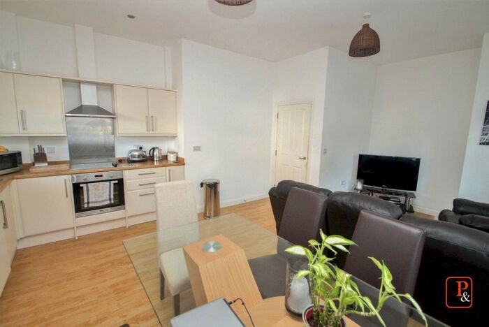 2 Bedroom Maisonette To Rent In Apprentice Drive, Colchester, Essex, CO4