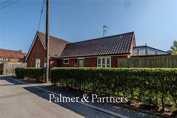2 Bedroom Bungalow For Sale In Saddlemakers Lane, Melton, Suffolk, IP12