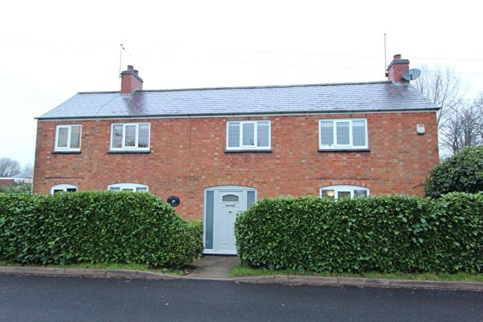 3 Bedroom Cottage For Sale In Ashby Road, Ullesthorpe, LE17