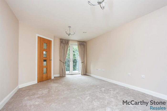 2 Bedroom Apartment For Sale In Lonsdale Park, Barleythorpe Road, Oakham, Leicestershire, LE15