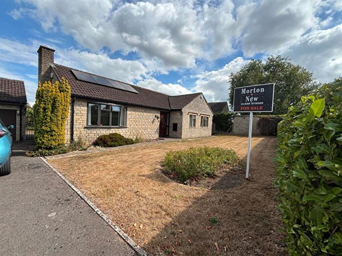3 Bedroom Detached Bungalow For Sale In Ham Meadow, Marnhull, Sturminster Newton, DT10