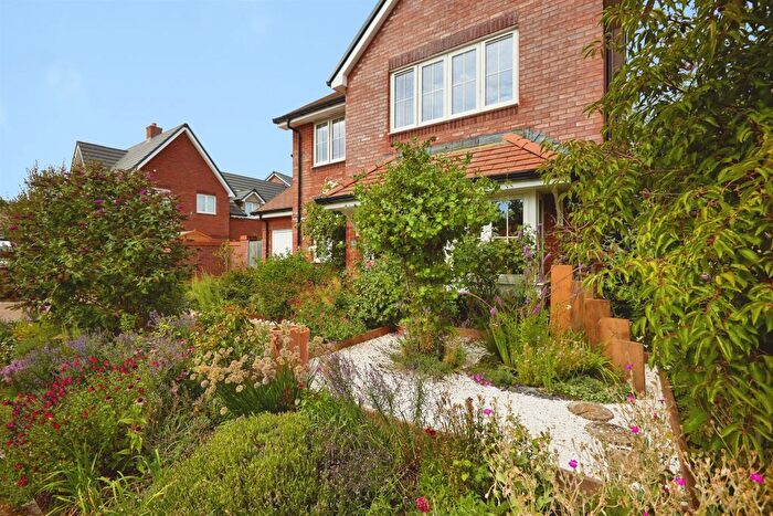 4 Bedroom Detached House For Sale In Caspars Way, Fordingbridge, SP6