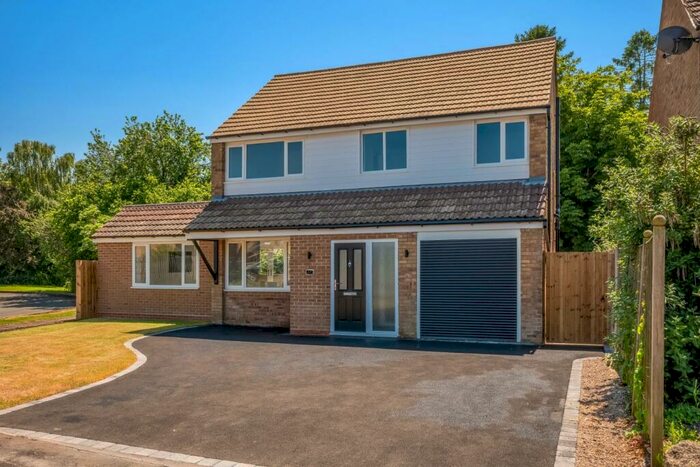 4 Bedroom Detached House For Sale In Manor Lane, Ettington, Stratford-upon-Avon, CV37