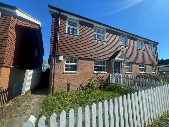 3 Bedroom Semi-Detached House To Rent In Canon Jeffreys Court, Hawkhurst, Cranbrook, TN18