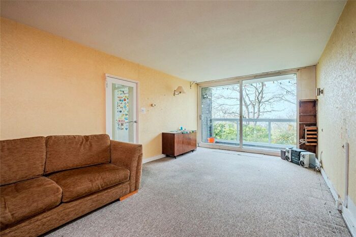 1 Bedroom Flat For Sale In Leigham Court Road, London, SW16