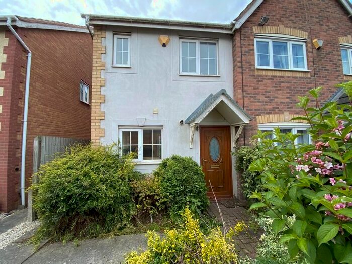 2 Bedroom Semi-Detached House To Rent In Ryders Hill Crescent, Nuneaton, CV10