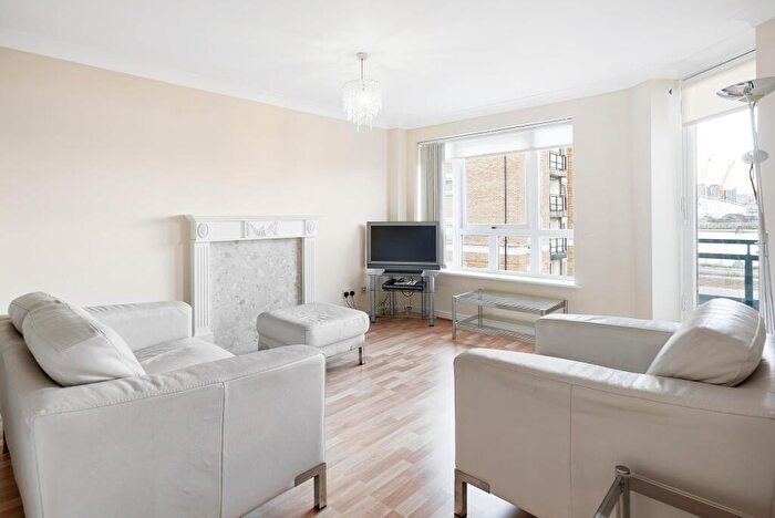 2 Bedroom Flat To Rent In Galleons View, Stewart Street, E14