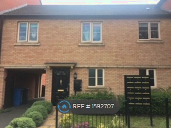 2 Bedroom Flat To Rent In Baseball Drive, Derby, DE23