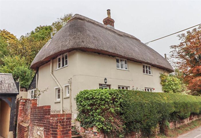 3 Bedroom Detached House For Sale In Chilbolton, Stockbridge, Hampshire, SO20