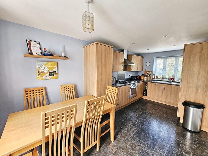 5 Bedroom Detached House For Sale In New Heritage Way, Lewes, BN8