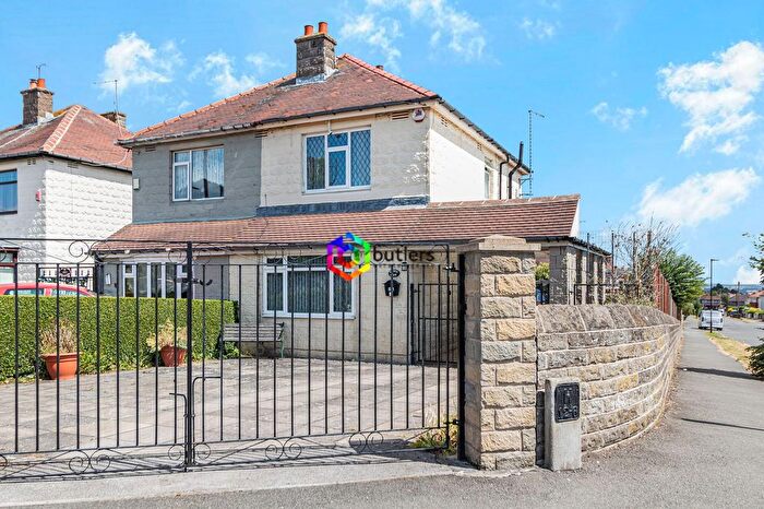 2 Bedroom Semi-Detached House For Sale In Gleadless Common, Sheffield, S12