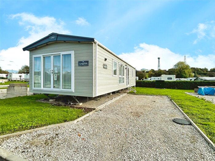 2 Bedroom Mobile/park Home For Sale In Langdale, Old Mill Lane, Forest Town, Mansfield, NG19