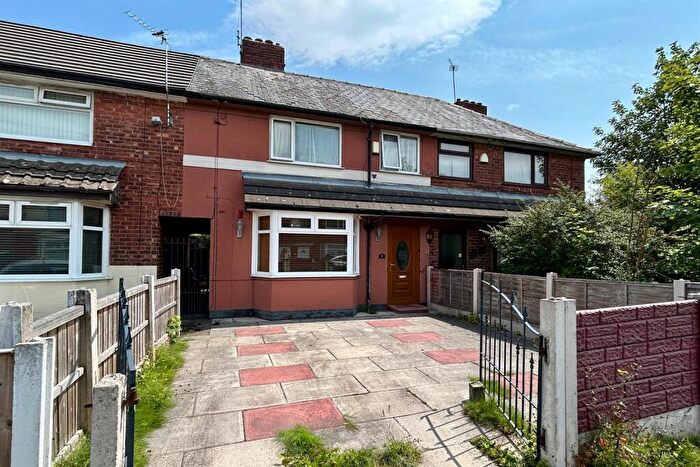 3 Bedroom Terraced House For Sale In Nearmaker Road, Wythenshawe, M22