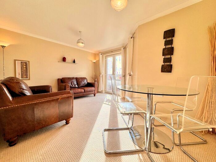2 Bedroom Flat To Rent In Bulldale Place, Yoker, Glasgow, G14