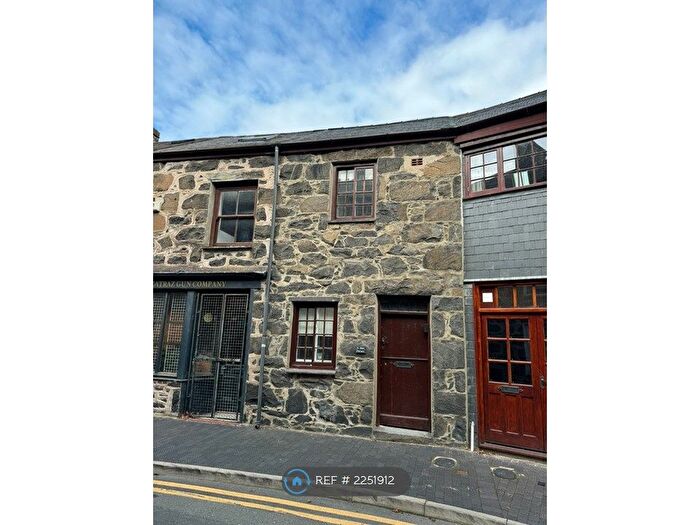 2 Bedroom Flat To Rent In Upper Ala Road, Pwllheli, LL53