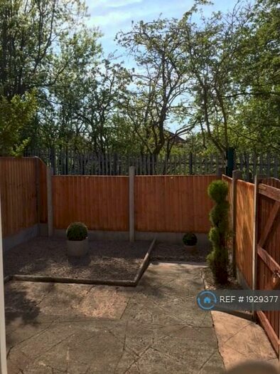 2 Bedroom End Of Terrace House To Rent In Leicester Street, Reddish Stockport, SK5