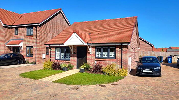 2 Bedroom Bungalow For Sale In Evans Mead, Stilton, Peterborough, PE7