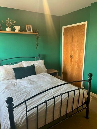 1 Bedroom Flat For Sale In Vickers House, South Street, Romford, RM1