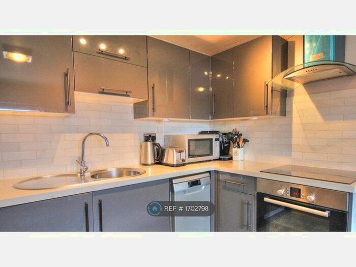 Studio To Rent In Union Street, Pocklington, York, YO42