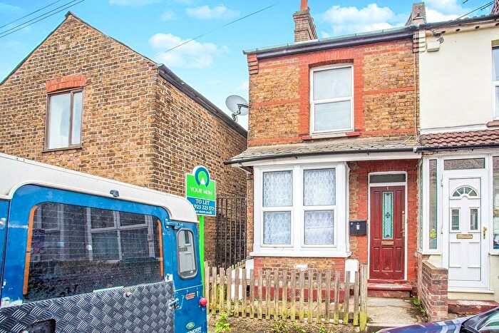 1 Bedroom Flat To Rent In Cecil Street, Watford, Hertfordshire, WD24