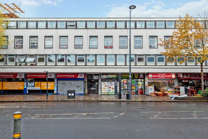 2 Bedroom Flat To Rent In Standor House, London Road, Mitcham, CR4