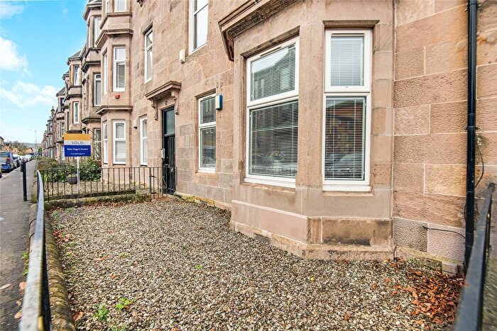 2 Bedroom Flat For Sale In Bonhill Road, Dumbarton, West Dunbartonshire, G82