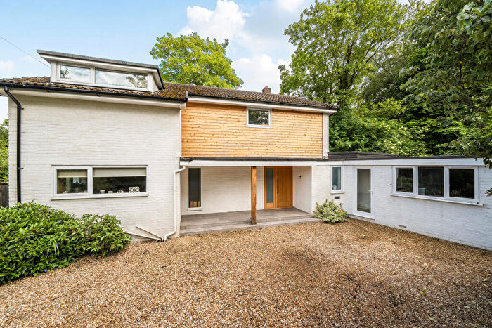 4 Bedroom House For Sale In Harestock Road, Winchester, SO22