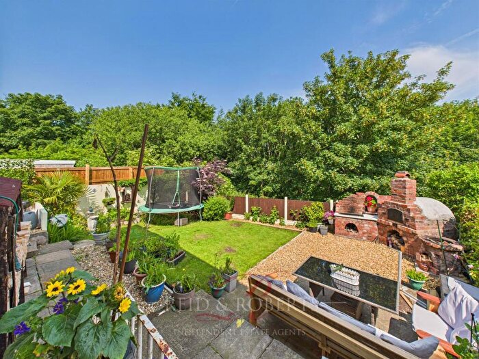 3 Bedroom Semi-Detached House For Sale In Bryn Y Coed, Holywell, CH8