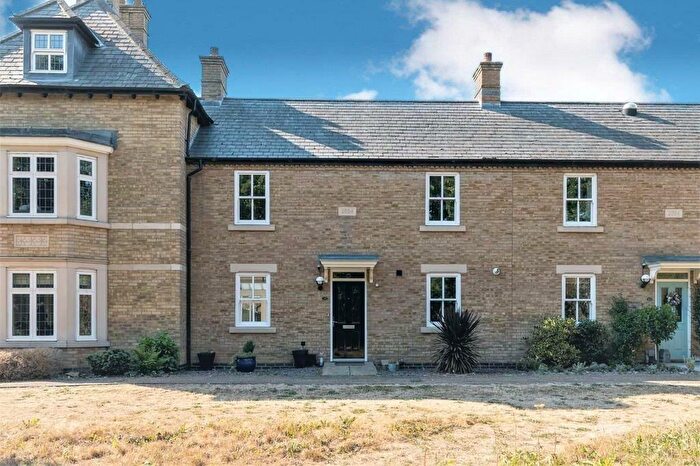 4 Bedroom Terraced House To Rent In Palmerston Way, Fairfield, Hitchin, SG5