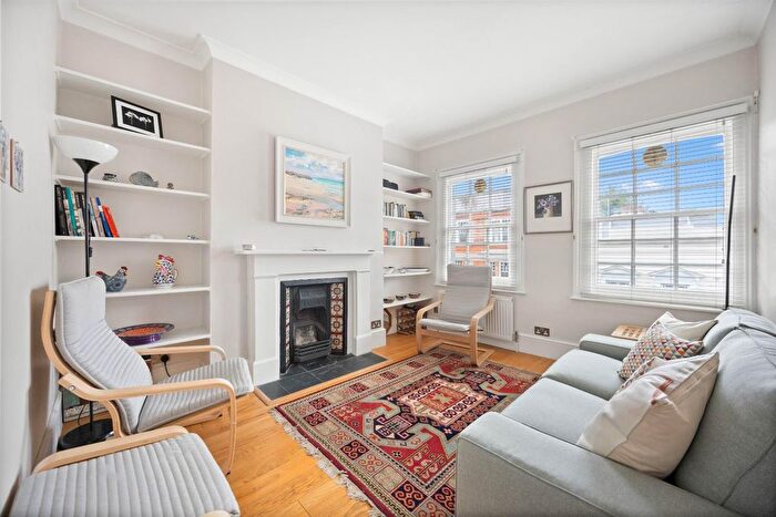 1 Bedroom Flat To Rent In Downshire Hill, London, NW3