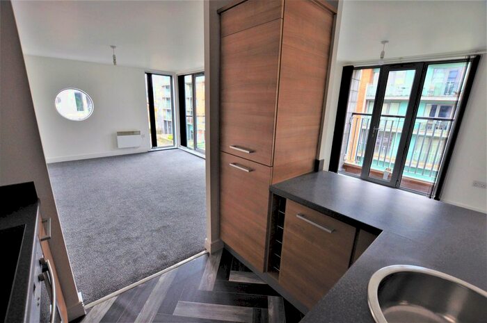 2 Bedroom Flat To Rent In Cameronian Square, Ochre Yards, Gateshead NE8