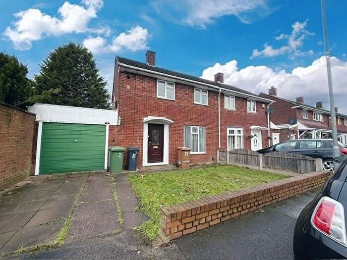 2 Bedroom Semi Detached House To Rent In Brereton Road, Willenhall, WV12